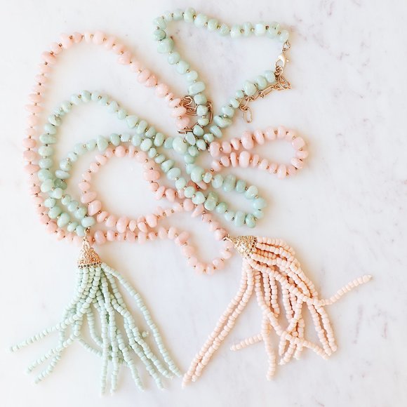 Shell Pink Beaded Tassel Necklace - Picture 4 of 4